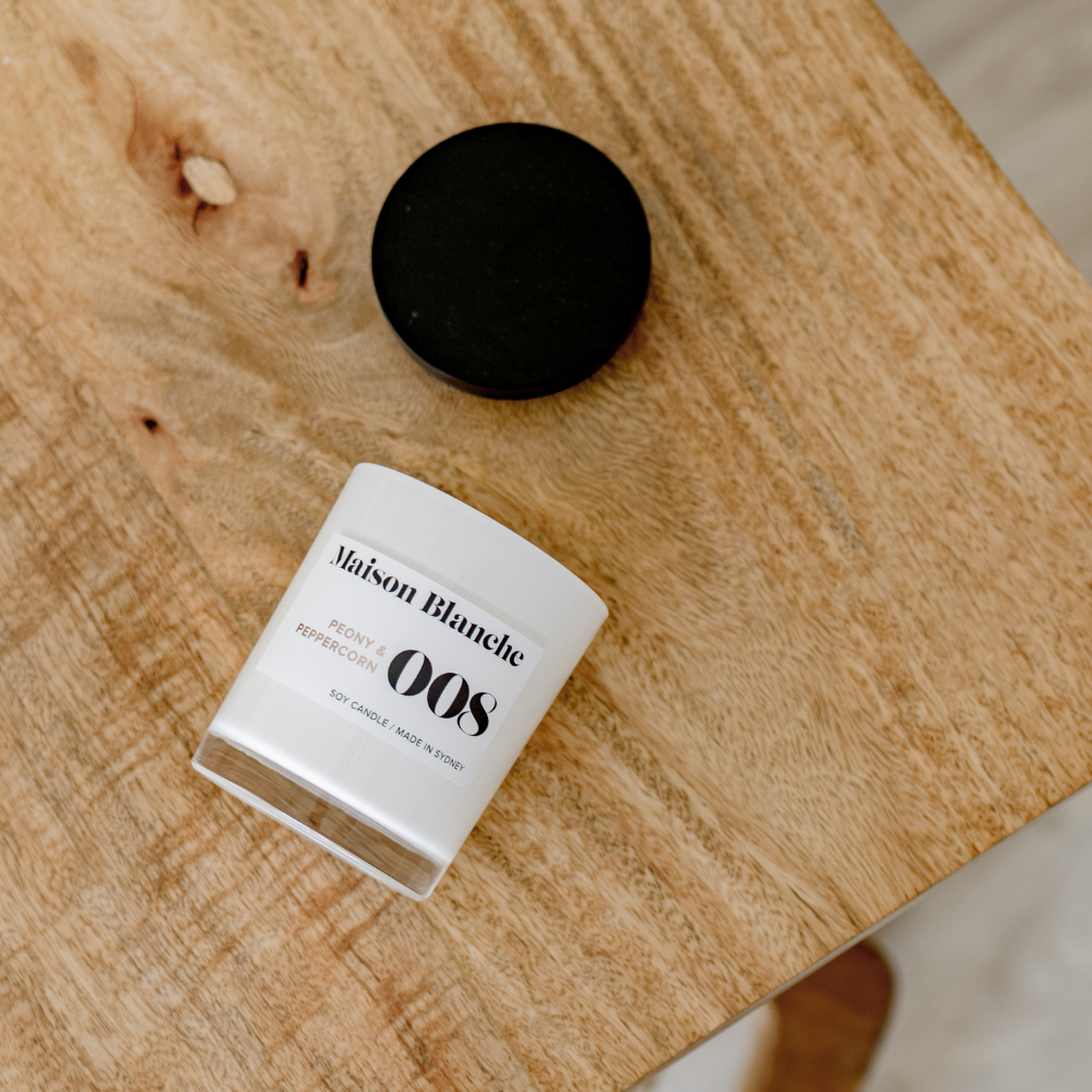 🌸 008 Peony & Peppercorn Medium Candle Maison Blanche ✨🕯️💗 - Floral, fresh, subtly spicy
