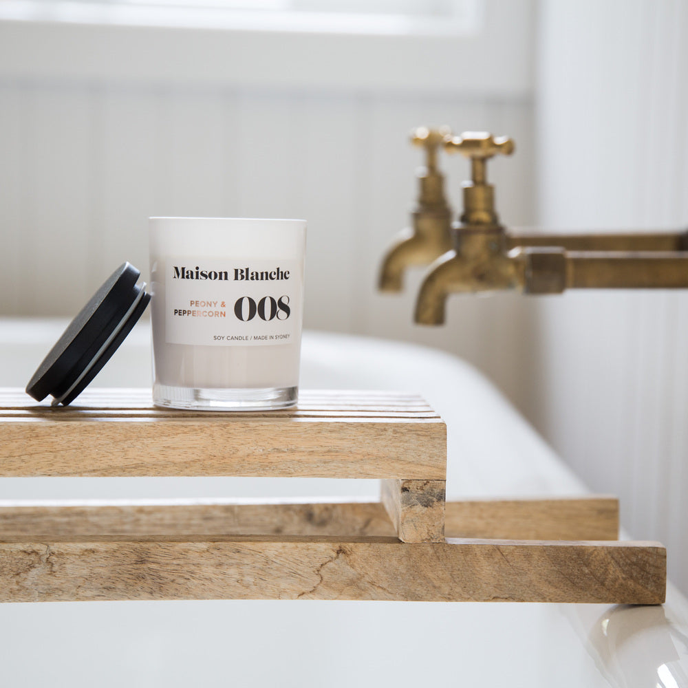 🌸 008 Peony & Peppercorn Medium Candle Maison Blanche ✨🕯️💗 - Floral, fresh, subtly spicy