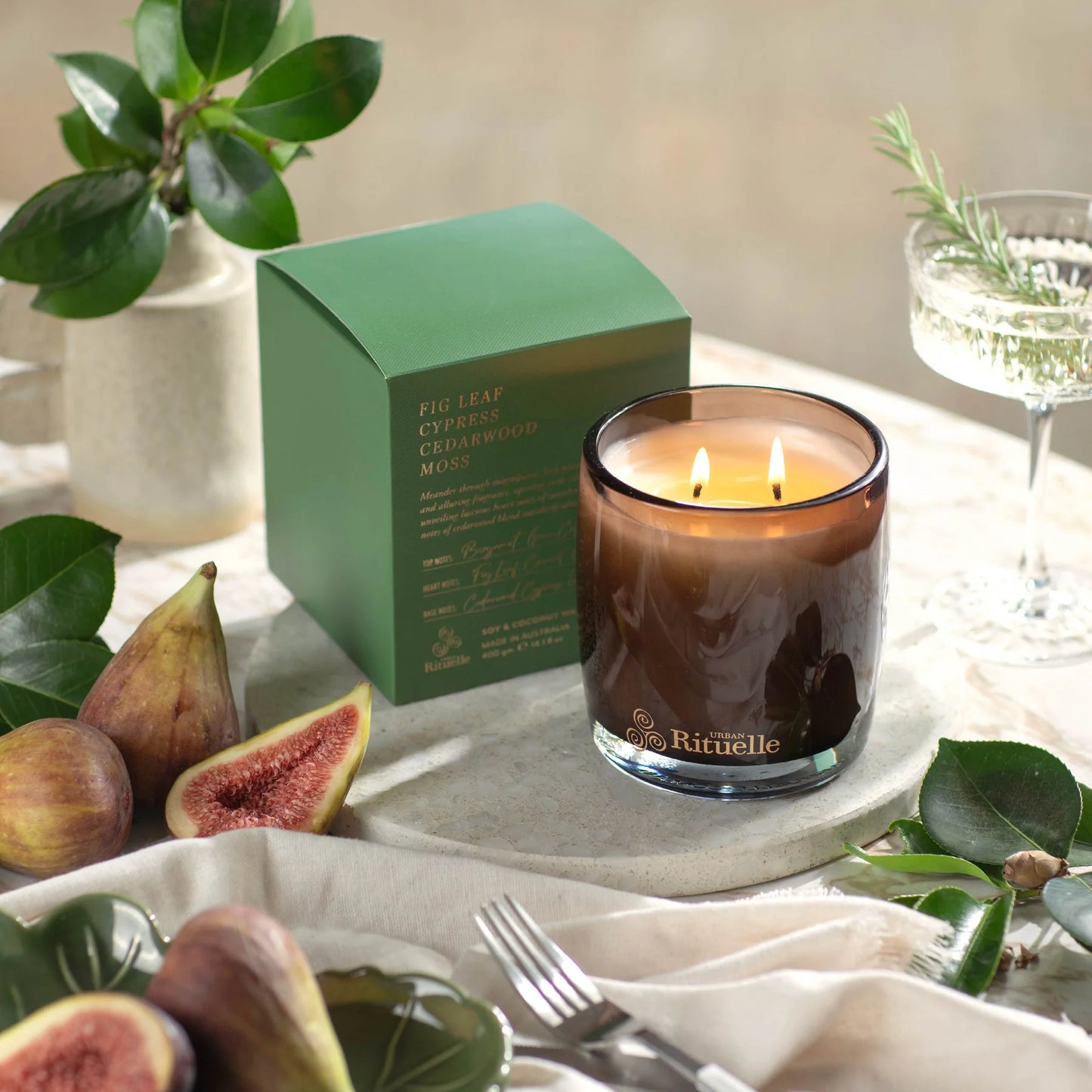 🌿 Fig Leaf, Cypress, Cedarwood & Moss Scented Soy Candle (400g) By Urban Rituelle 🌿🪵🌱 - warm, woody, slightly sweet