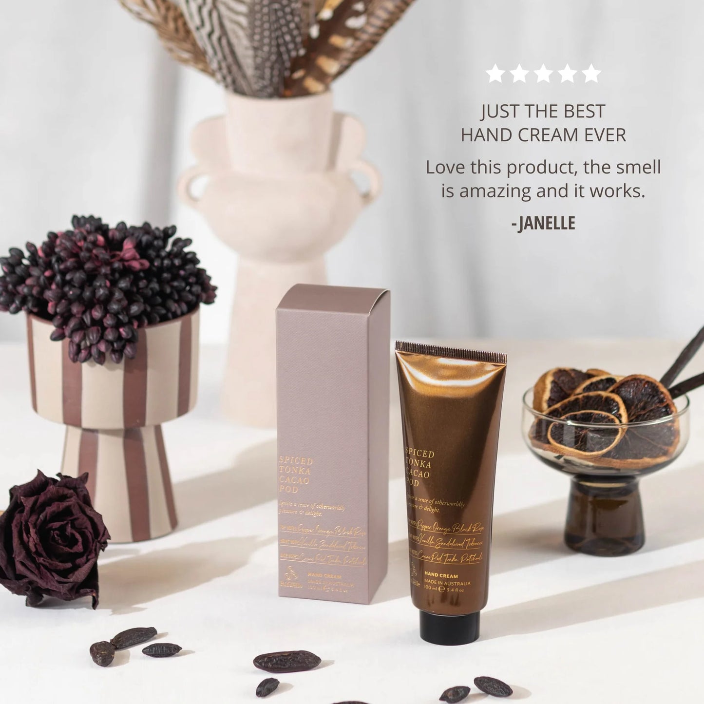 🍫 Spiced Tonka & Cacao Pod – Hand Cream (100ml) By Urban Rituelle