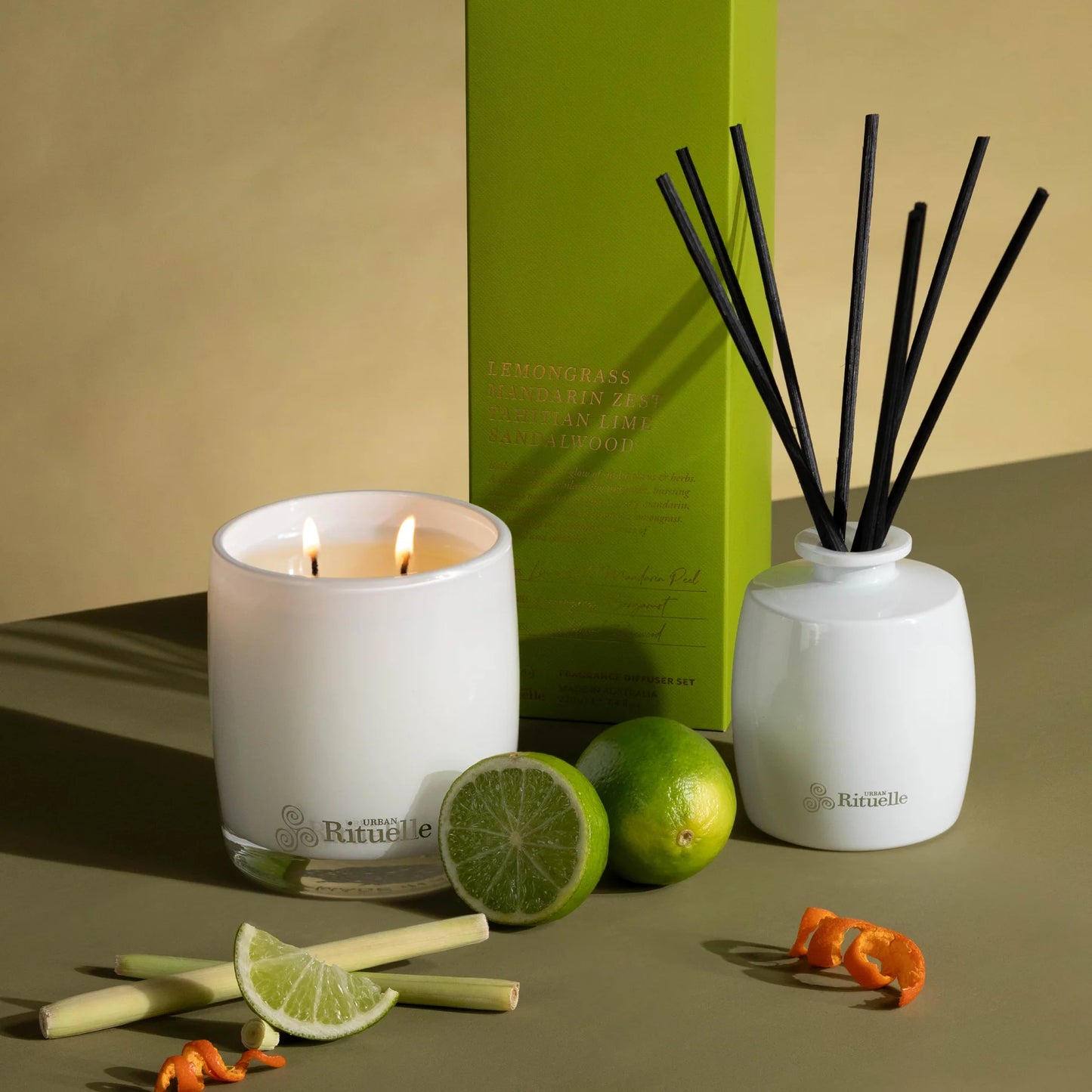 🍋 Lemongrass, Mandarin Zest, Tahitian Lime & Sandalwood Scented Soy Candle (400g）By Urban Rituelle 🌿🍊🍈 -  smooth, creamy