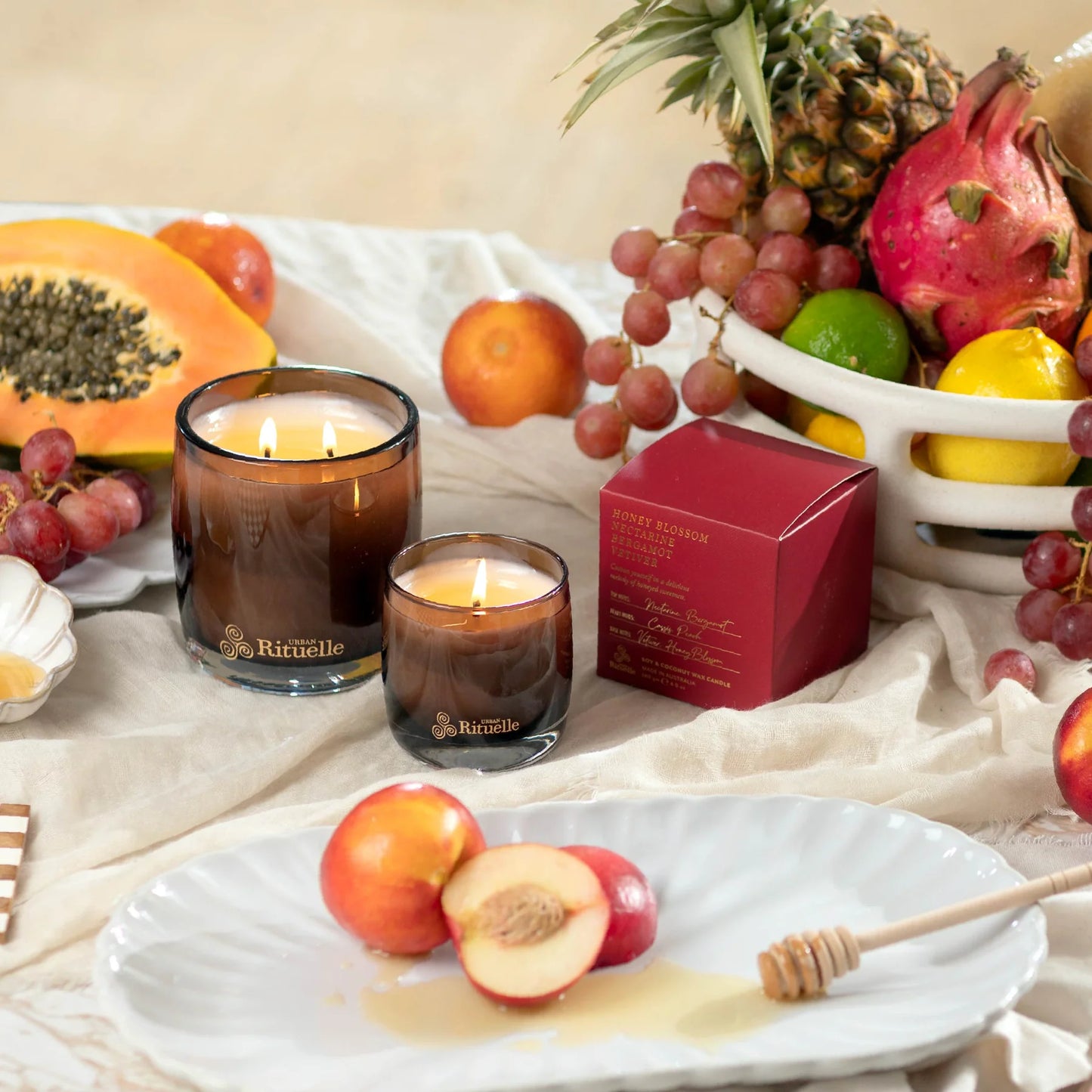 🍑 Nectarine, Honey Blossom, Bergamot & Vetiver Scented Soy Candle (400g) By Urban Rituelle 🌼🍑🍋 - zesty, woody