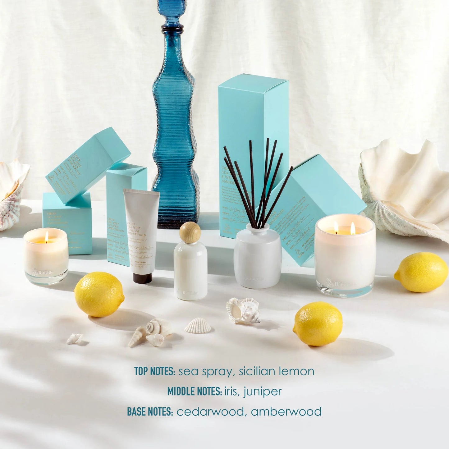 🌊 Crisp Sea Mist, Juniper, Amberwood Scented Soy Candle 400g by Urban Rituelle 🌊🌿🪵 - woody, aromatic