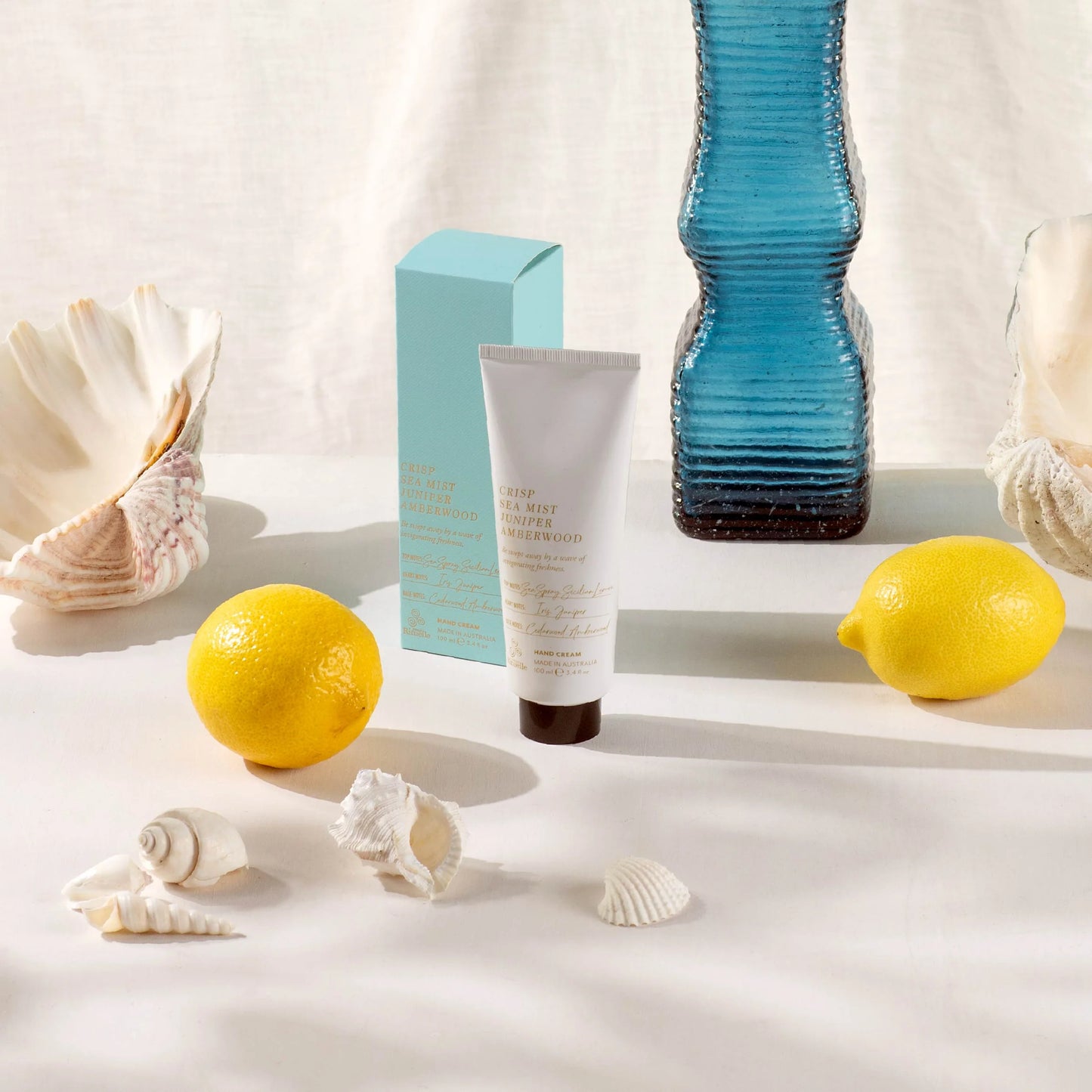 🌊 Crisp Sea Mist, Juniper & Amberwood – Hand Cream (100ml) By Urban Rituelle