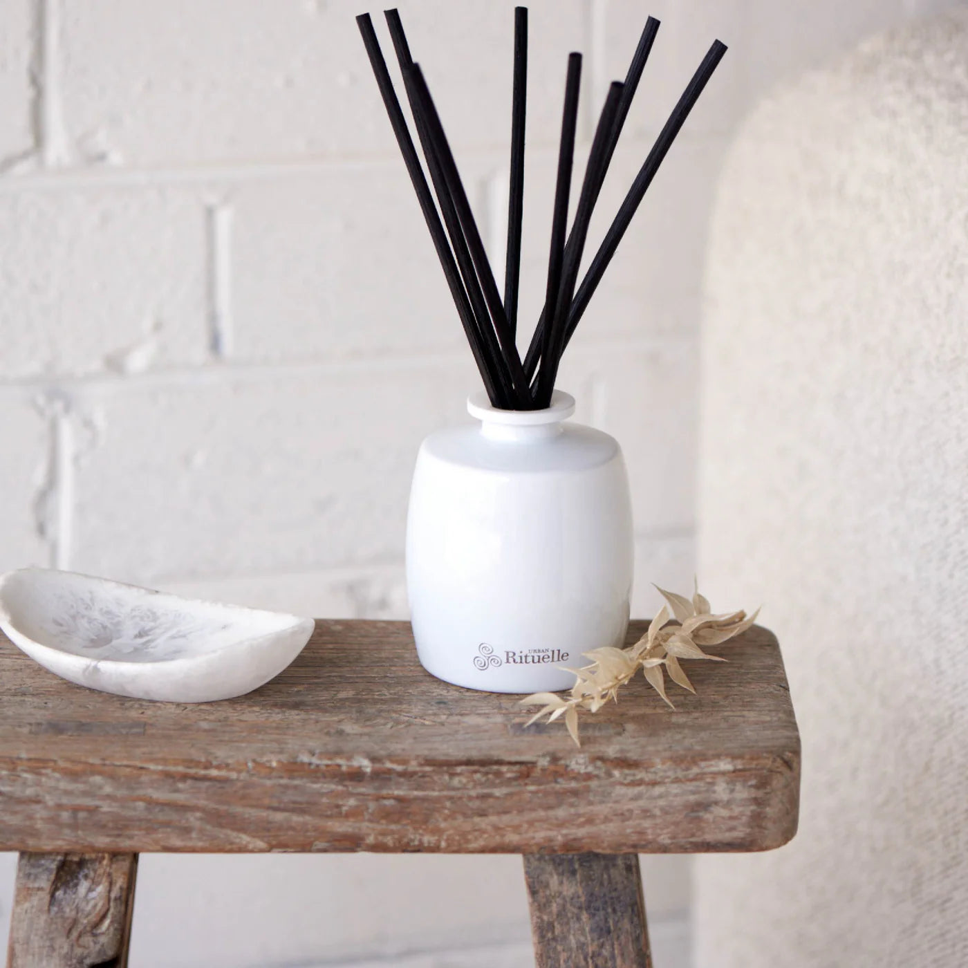 🌊 Crisp Sea Mist, Juniper & Amberwood Fragrance Diffuser Set (220ml) By Urban Rituelle 🌿🪵 - cool, grounding