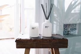 🥥 Coconut & Lime Soy Candle Moss st Fragrances 🍋🕯️- Bright, beachy, fresh
